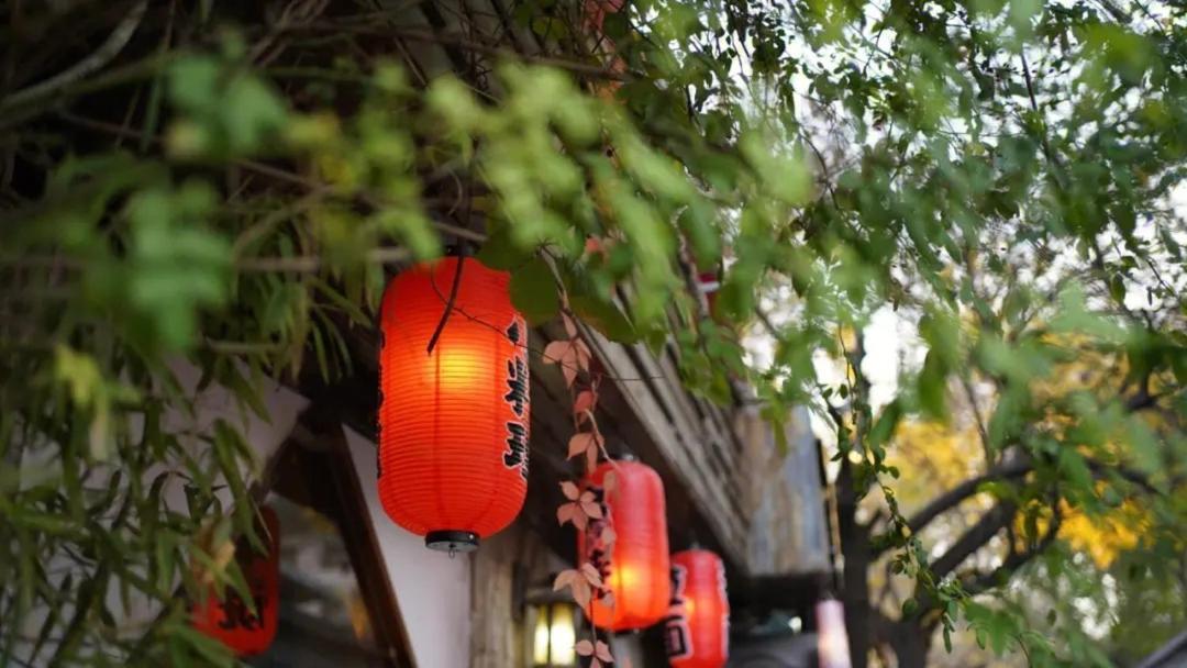 The East Hotel-Very Close To The Drum Tower,The Lama Temple,Houhai Bar Street,And The Forbidden City,There Are Many Old Beijing Traditional Hutongs Around The Hotel ,Experience The Culture Of Old Beijing Hutongs,Near Exit A Of Shichahai On Metro Line Εξωτερικό φωτογραφία